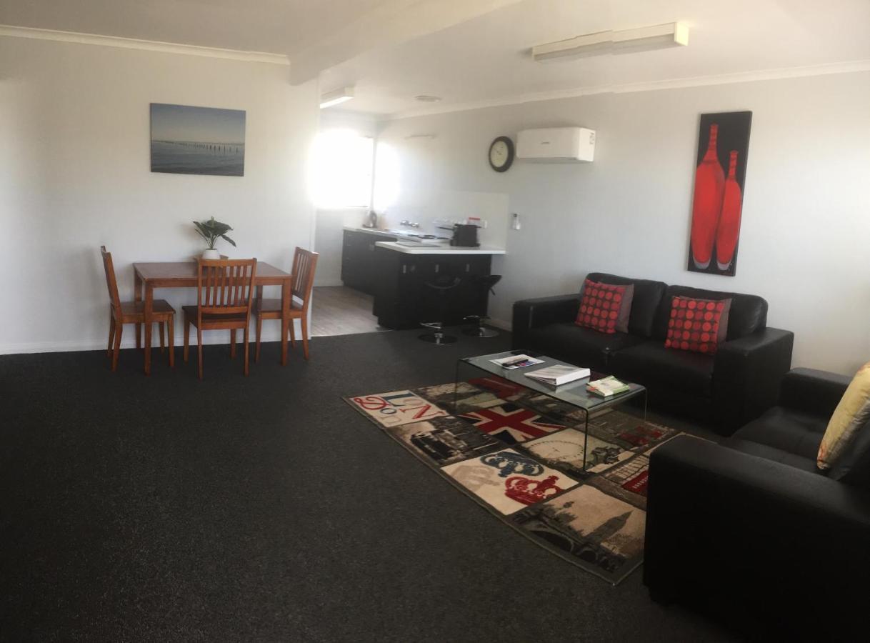 Old Pier Apartments بريدبورت المظهر الخارجي الصورة